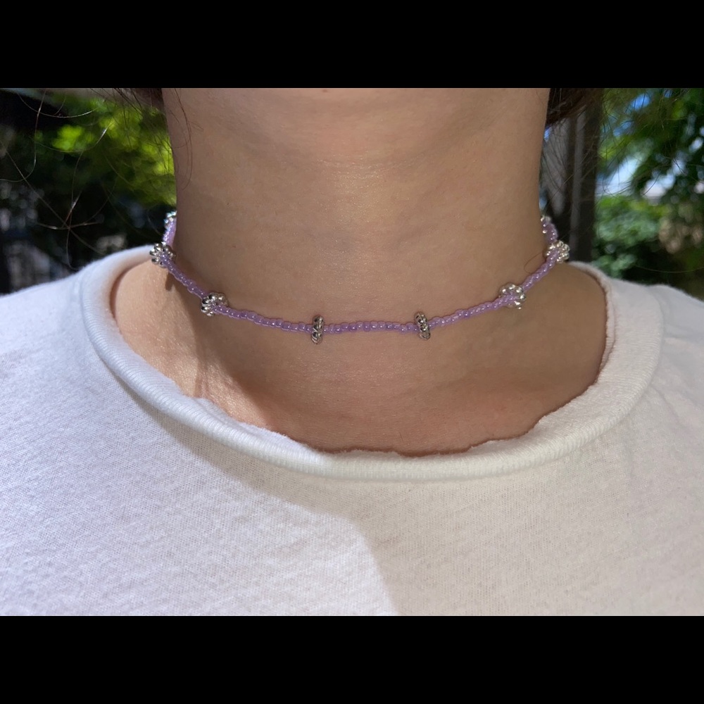 Light purple with silver flowers choker